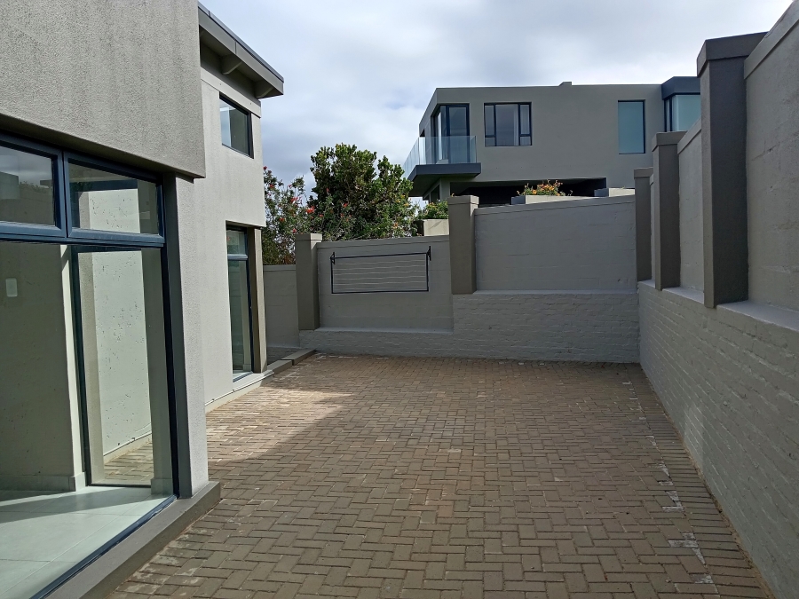 To Let 3 Bedroom Property for Rent in Hansmoeskraal A H Western Cape